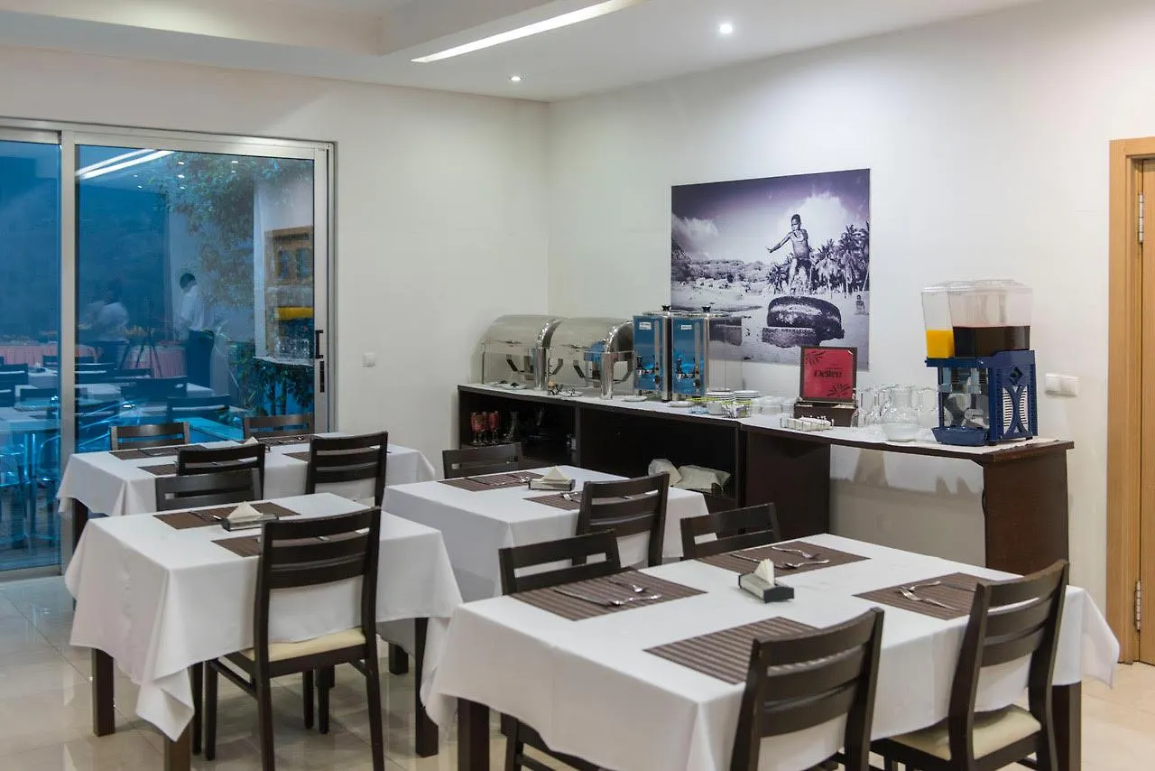 Hotel Santiago Praia 3*,  Cape Verde
